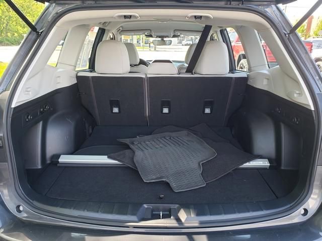 Certified 2024 Subaru Forester AWD/4WD image 5