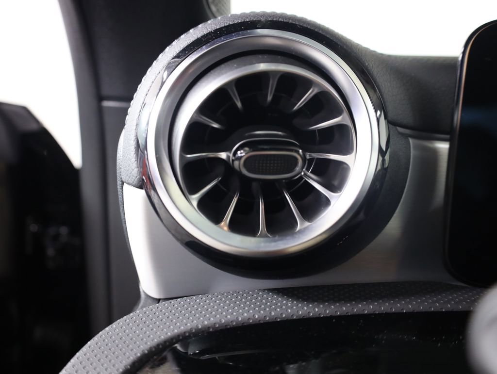 Used 2026 Mercedes-Benz CLA 250 4MATIC image 11