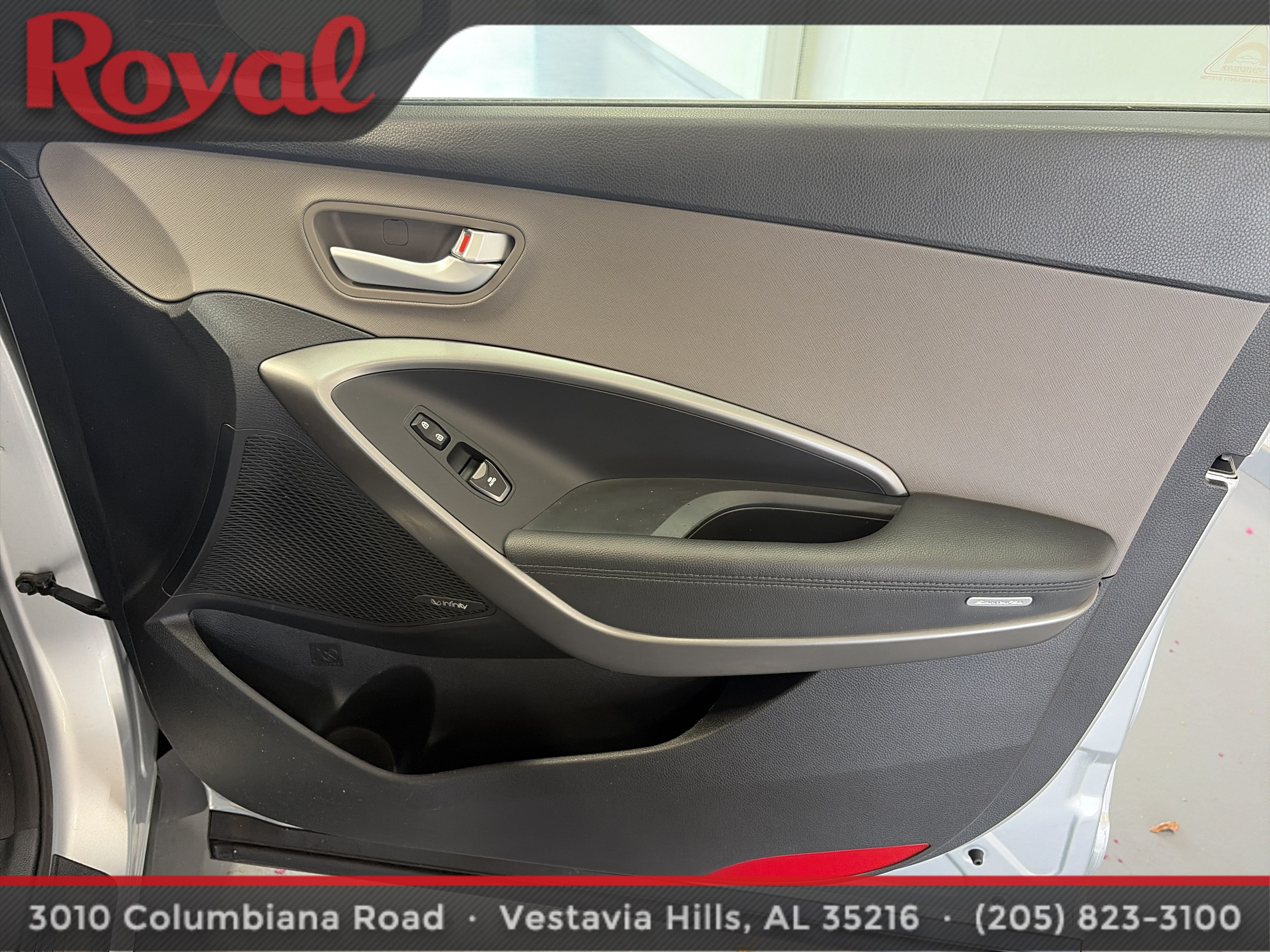 Used 2017 Hyundai Santa Fe Limited FWD image 10