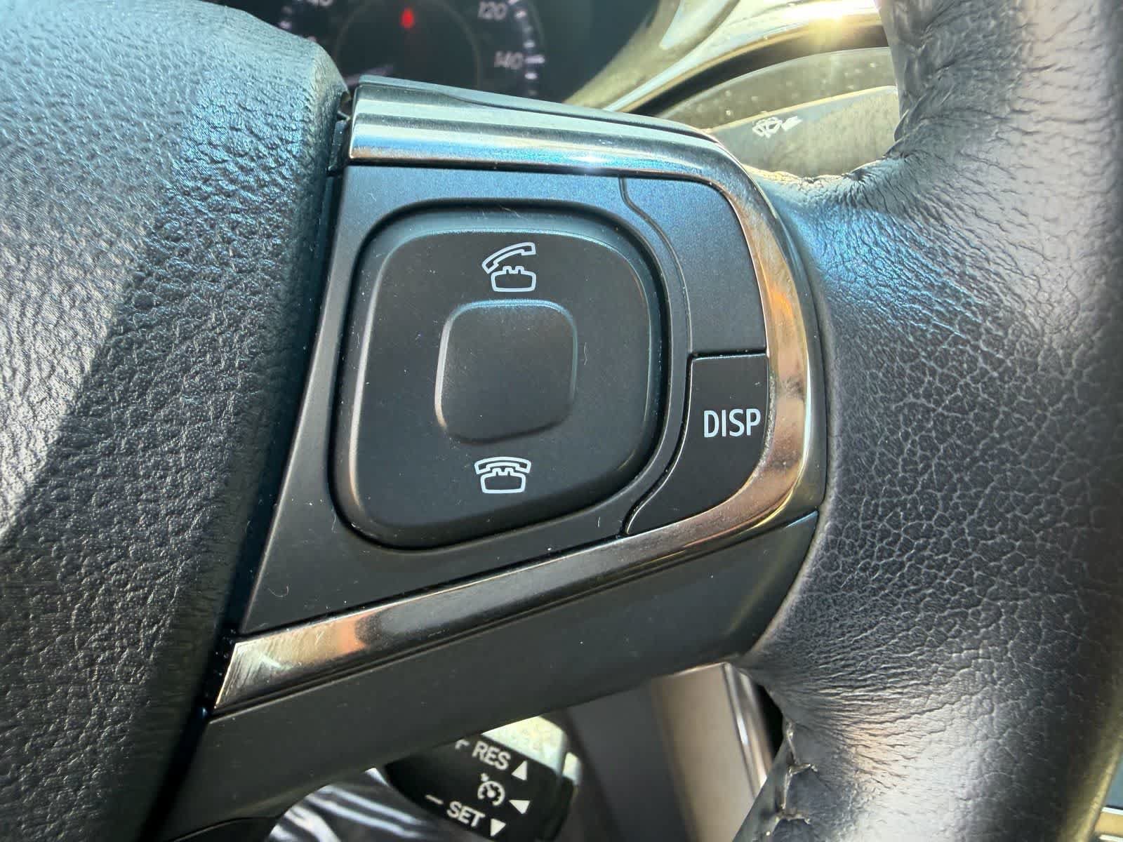 Used 2013 Toyota Avalon XLE Premium FWD image 18