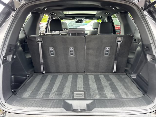 Used 2025 Honda Pilot TrailSport image 33