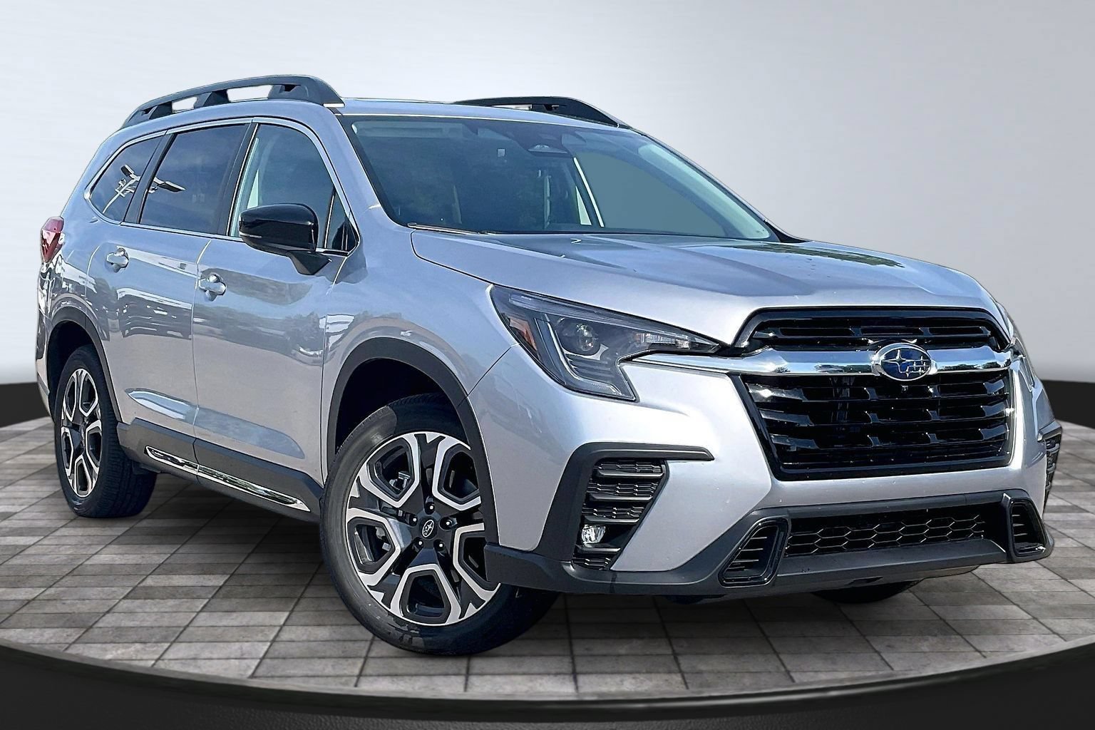 Used 2026 Subaru Ascent Limited AWD/4WD image 10