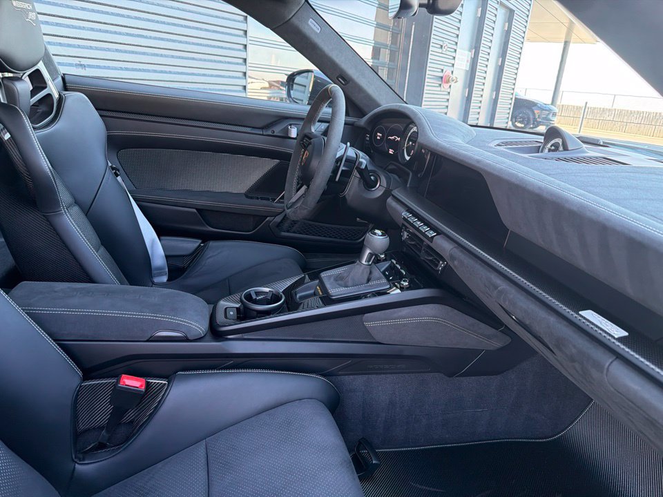 Used 2024 Porsche 911 GT3 RS w/ Weissach Package RWD image 12