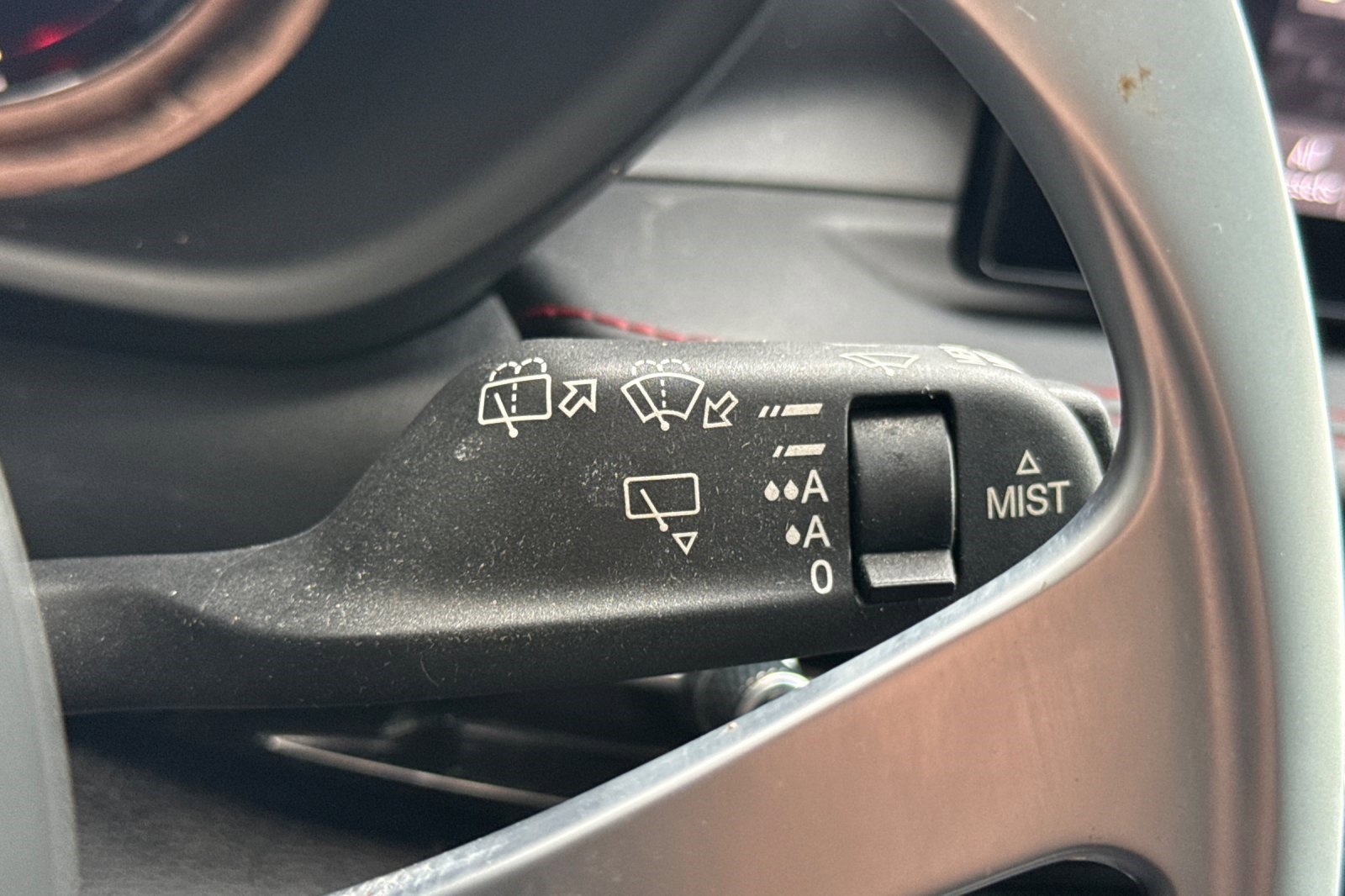 Used 2024 Dodge Hornet R/T w/ R/T Blacktop Package image 32