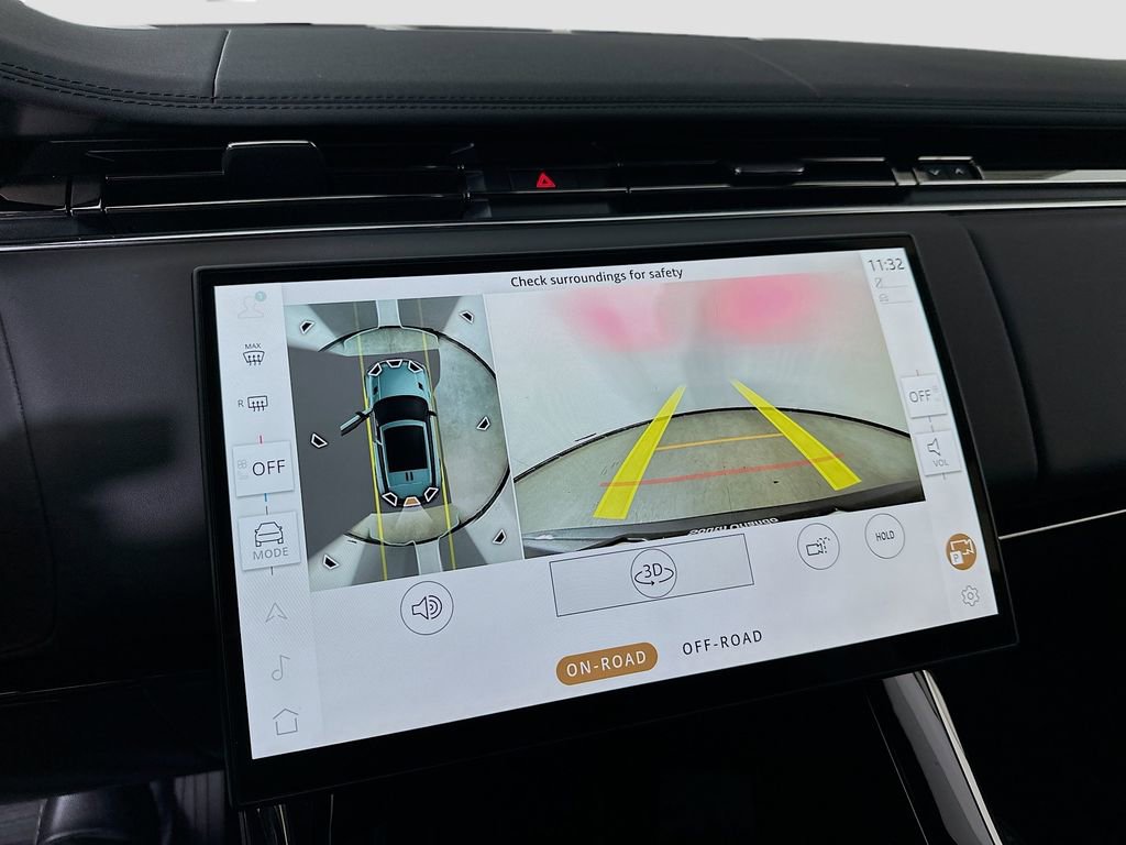 Used 2024 Land Rover Range Rover Sport SE image 17