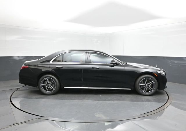 New 2026 Mercedes-Benz S 580 4MATIC Sedan image 26