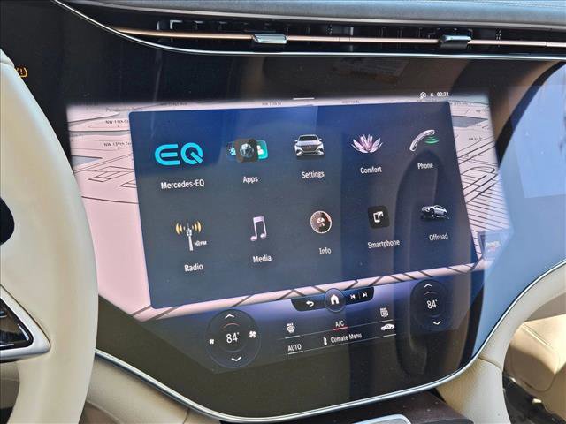Used 2023 Mercedes-Benz EQS 580 4MATIC SUV image 15