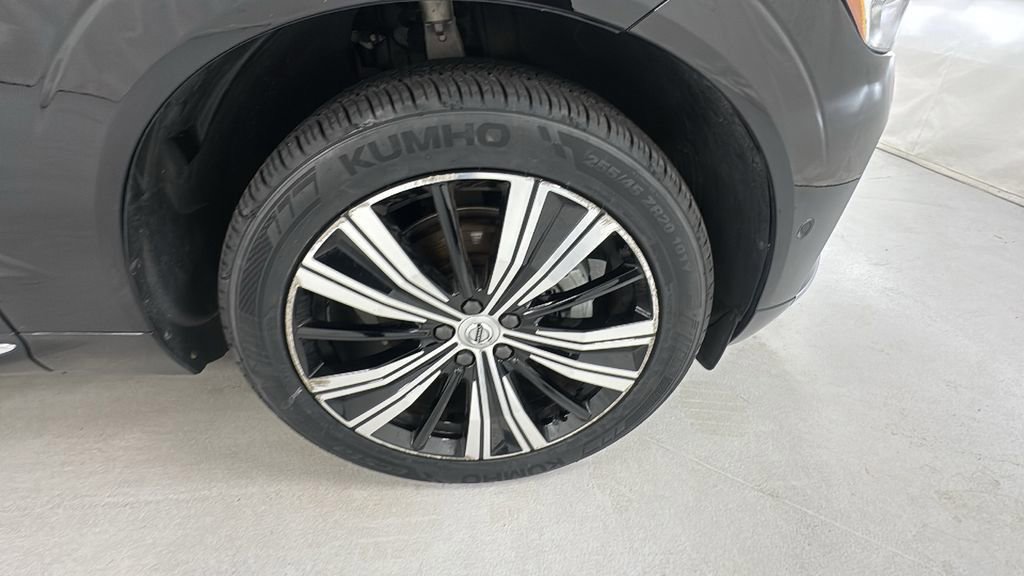 Used 2023 Volvo XC60 B5 Plus w/ Climate Package image 9