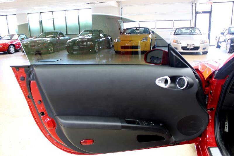 Used 2004 Nissan 350Z Touring w/ Cargo Convenience Pkg image 22
