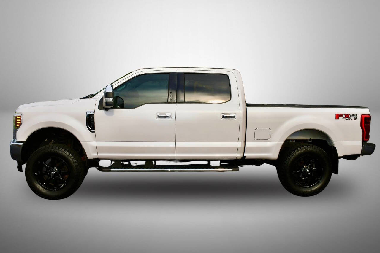 Used 2019 Ford F250 Lariat w/ Lariat Ultimate Package AWD/4WD image 3