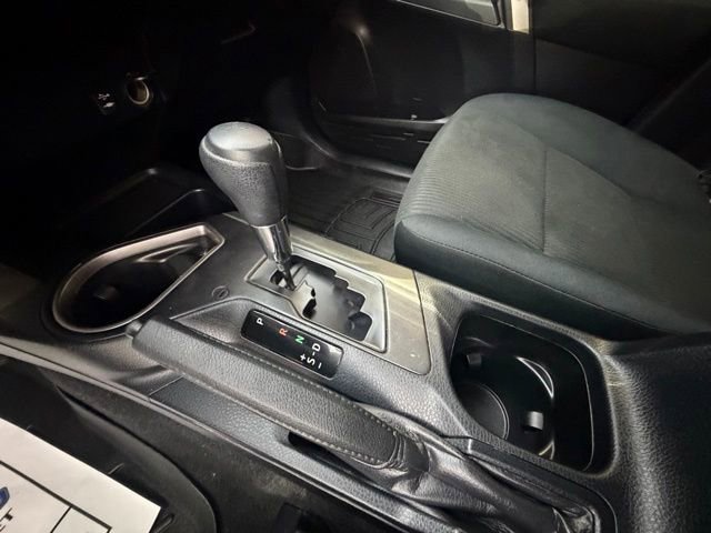 Used 2016 Toyota RAV4 LE AWD/4WD image 19