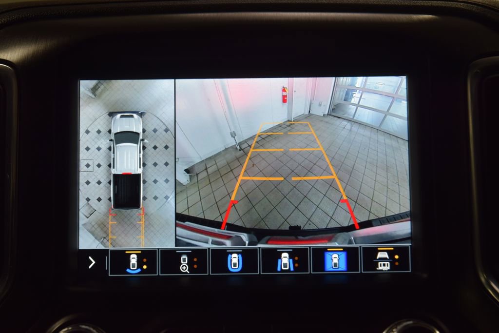 Used 2022 GMC Sierra 3500 AT4 w/ AT4 Preferred Package image 53