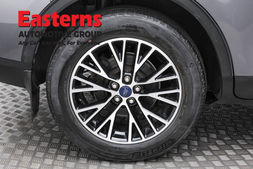 Used 2022 Ford Escape SE w/ Cold Weather Package image 29