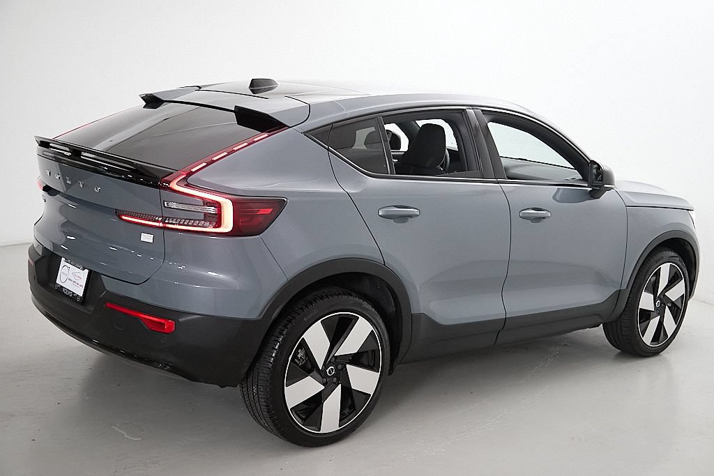 Certified 2023 Volvo C40 P8 Recharge Ultimate AWD/4WD image 9