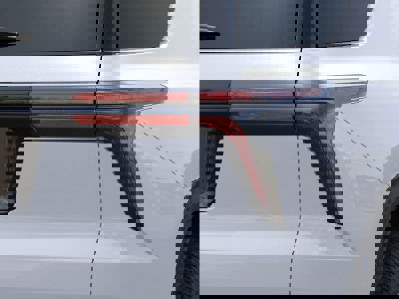 New 2026 Chevrolet Traverse LT w/ Sun and Wheel Package image 39