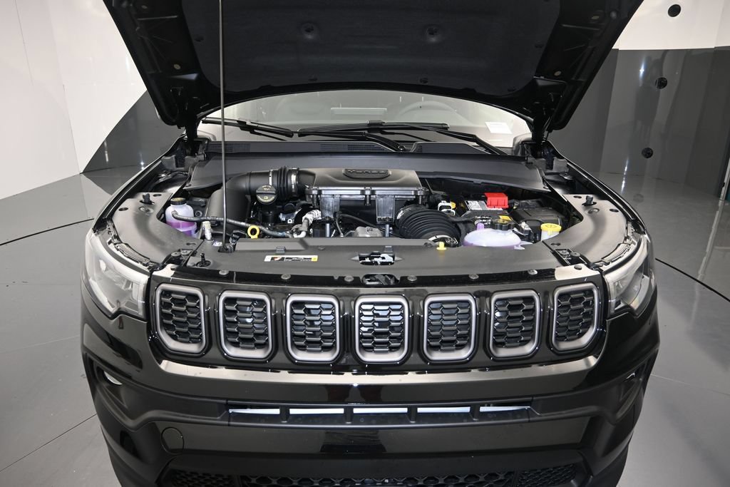 New 2026 Jeep Compass Latitude AWD/4WD image 27