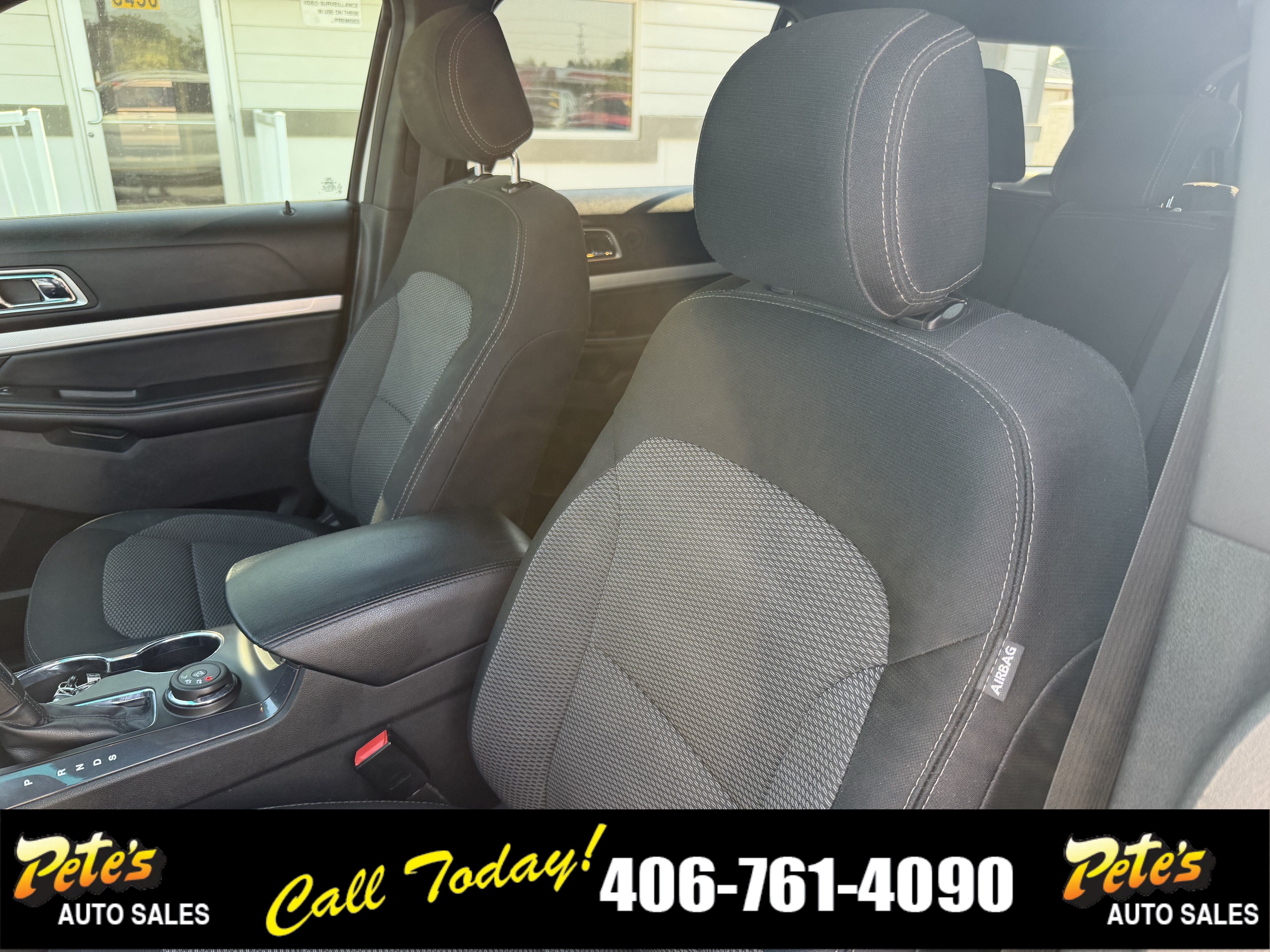 Used 2017 Ford Explorer XLT AWD/4WD image 22