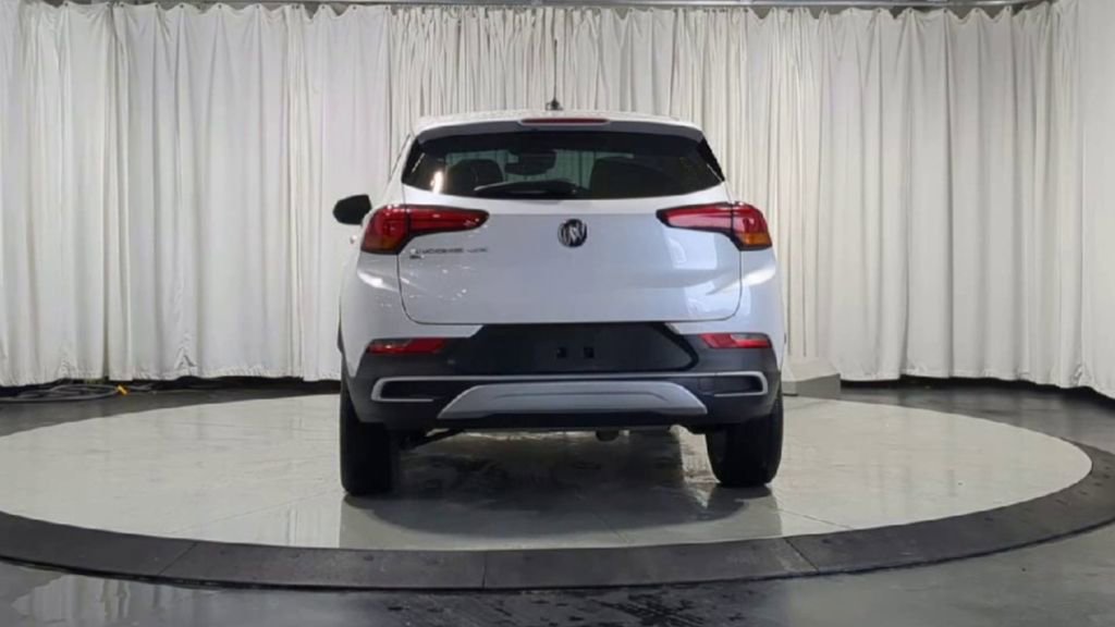 Used 2020 Buick Encore GX Preferred w/ Cold Weather Comfort Package image 9