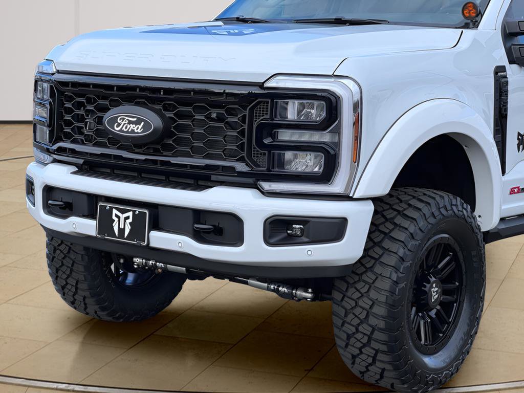 New 2026 Ford F250 Lariat w/ Black Appearance Package image 44