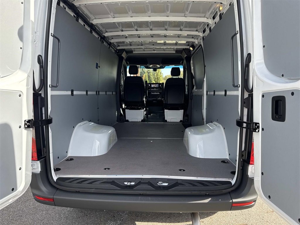New 2026 Mercedes-Benz Sprinter 3500 image 13