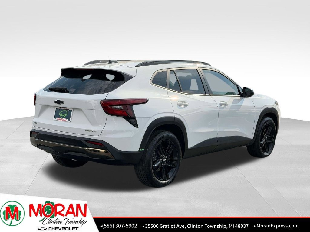 Certified 2026 Chevrolet Trax ACTIV w/ Sunroof Package FWD image 5