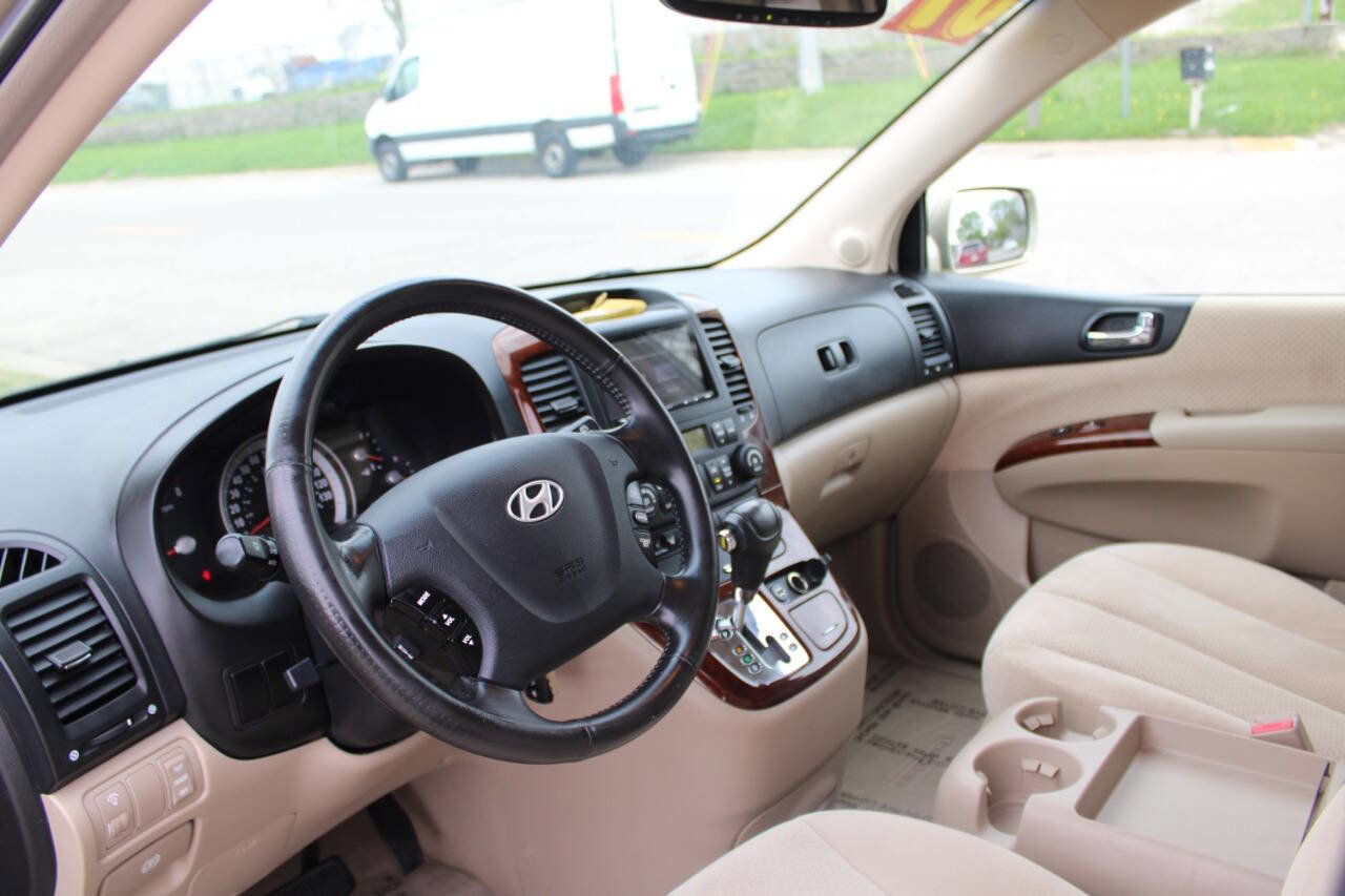 Used 2007 Hyundai Entourage GLS FWD image 19
