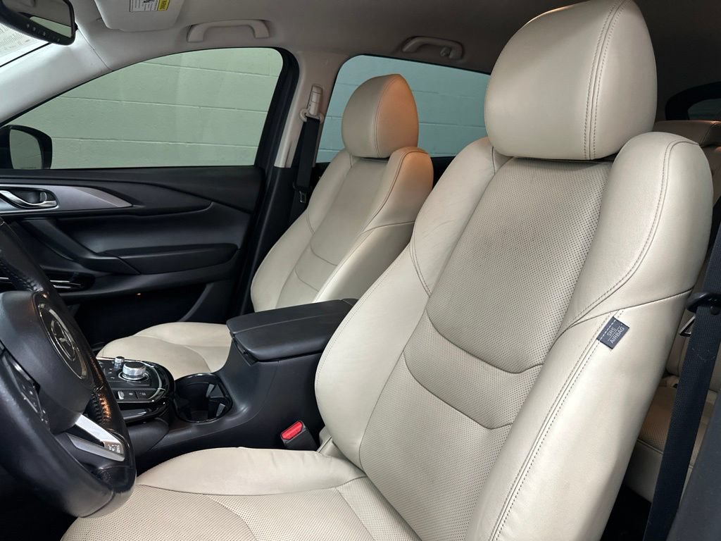 Certified 2022 MAZDA CX-9 Touring AWD/4WD image 17