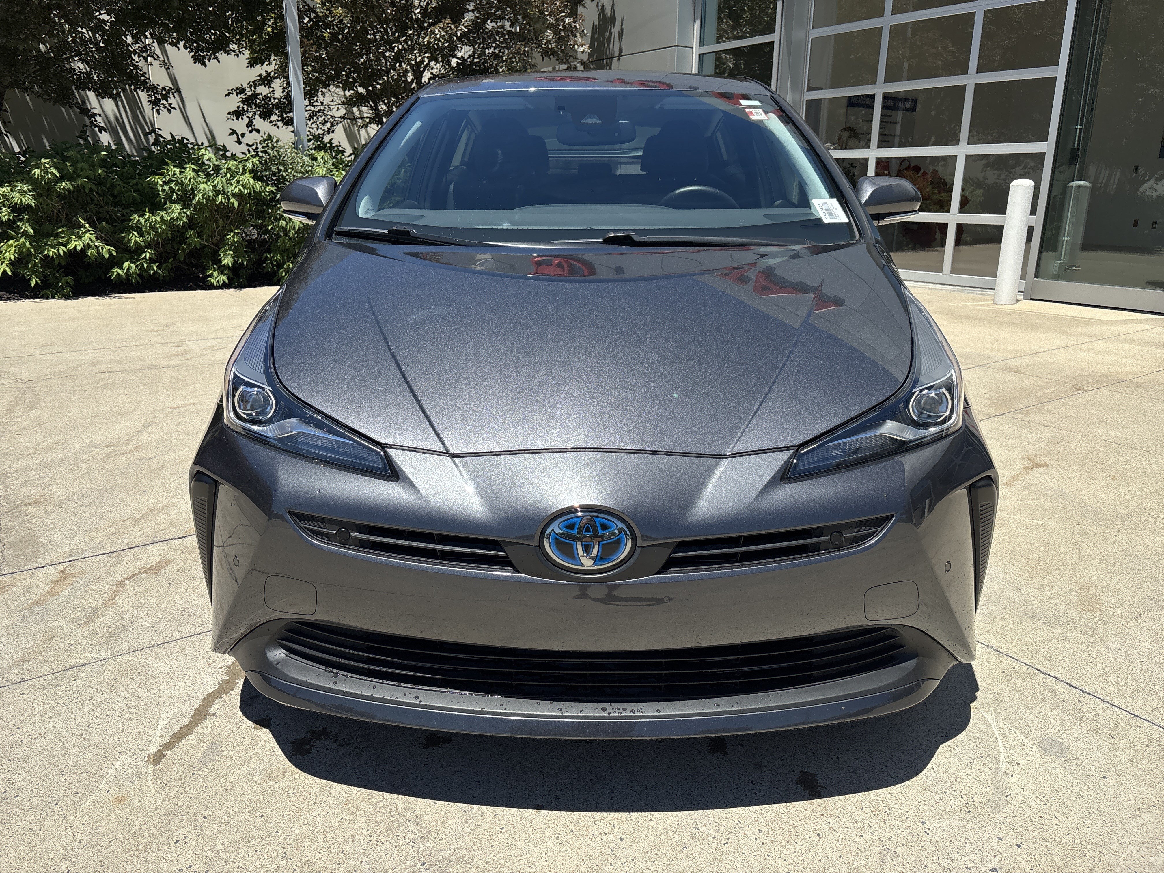 Used 2019 Toyota Prius XLE FWD image 5