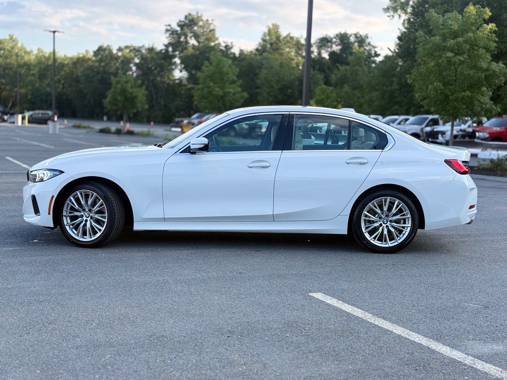 Certified 2023 BMW 330i xDrive Sedan w/ Driving Assistance Package AWD/4WD image 3