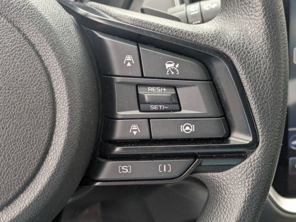 Used 2025 Subaru Crosstrek 2.0i Premium AWD/4WD image 22