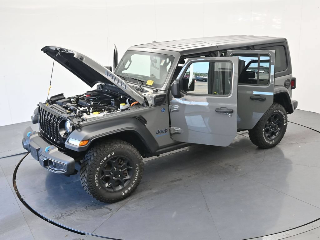Used 2023 Jeep Wrangler Unlimited w/ Cold Weather Group AWD/4WD image 38
