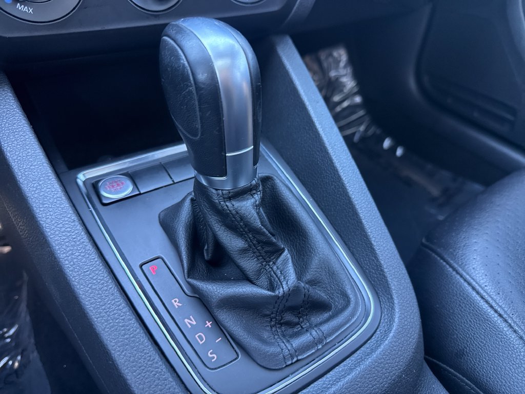 Used 2017 Volkswagen Jetta SE FWD image 26