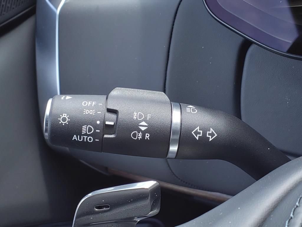 Used 2024 Land Rover Range Rover Autobiography AWD/4WD image 16