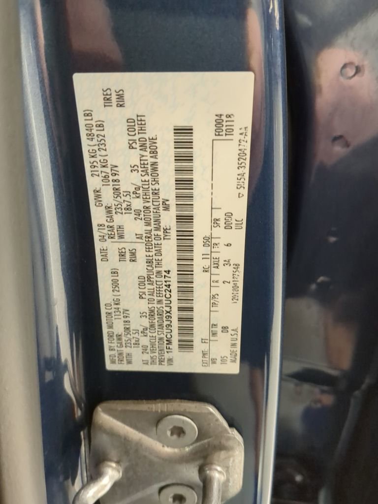 Used 2018 Ford Escape Titanium w/ Ford Safe & Smart Package image 9