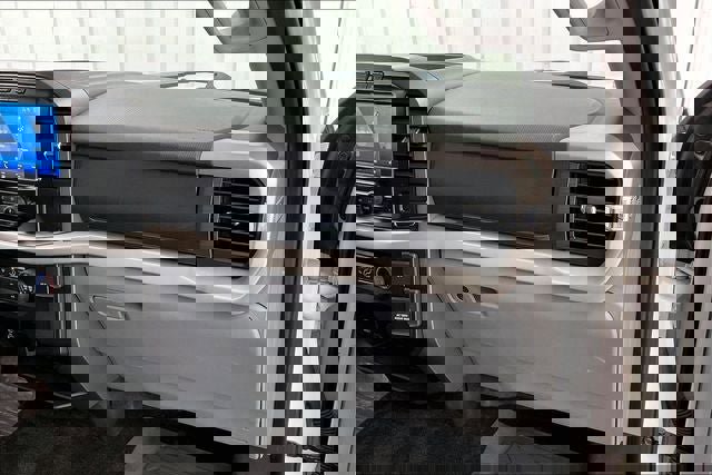 Used 2022 Ford F150 XLT w/ Trailer Tow Package image 17