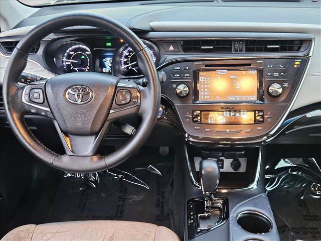 Used 2015 Toyota Avalon XLE Touring FWD image 17