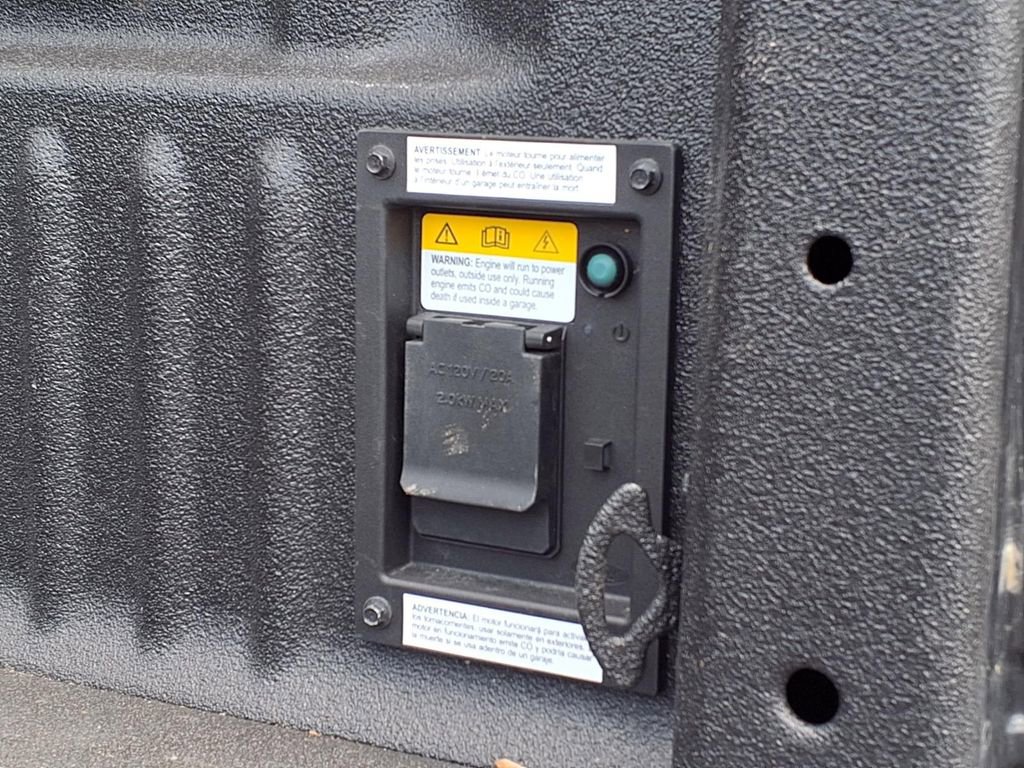 Used 2023 Ford F250 Platinum AWD/4WD image 21