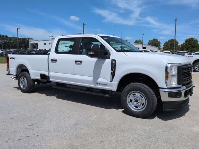 New 2026 Ford F350 XL w/ XL Chrome Package AWD/4WD image 2