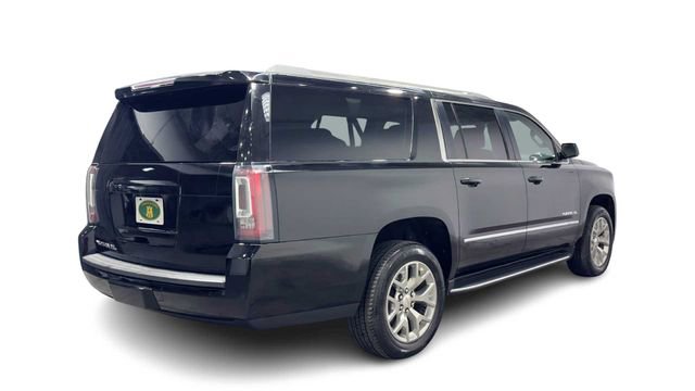 Used 2019 GMC Yukon XL SLE w/ SLE Value Package RWD image 2