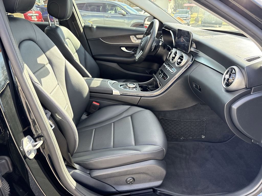 Used 2021 Mercedes-Benz C 300 C 300 image 26