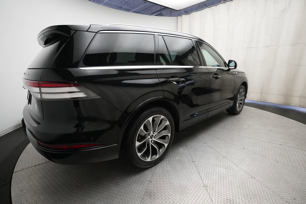 Used 2020 Lincoln Aviator Grand Touring w/ Equipment Group 301A AWD/4WD image 37