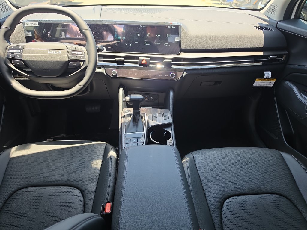 New 2026 Kia Sportage EX AWD/4WD image 13