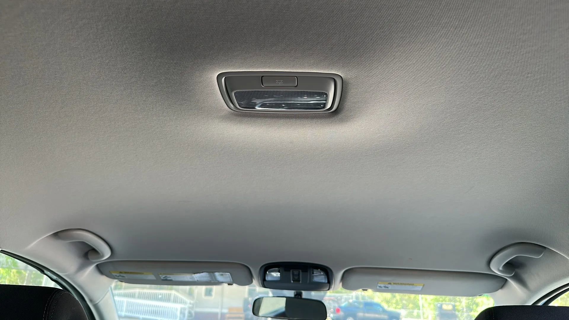 Used 2016 Kia Sorento LX image 28