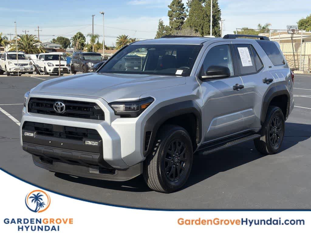 Used 2025 Toyota 4Runner SR5 image 1