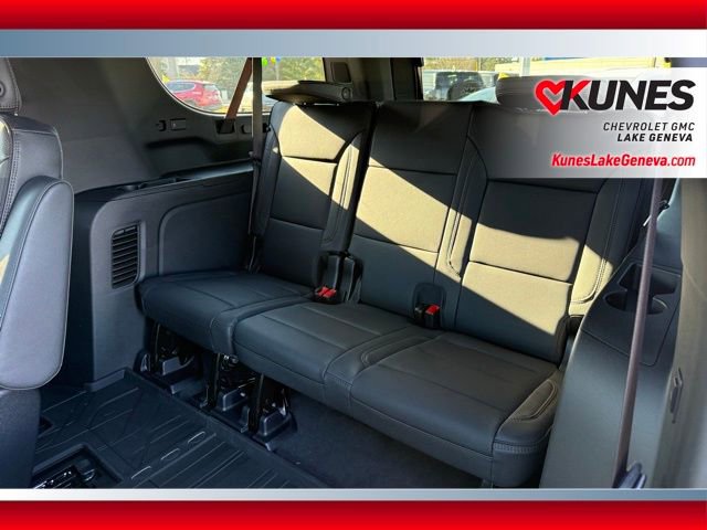 New 2026 Chevrolet Suburban High Country image 15