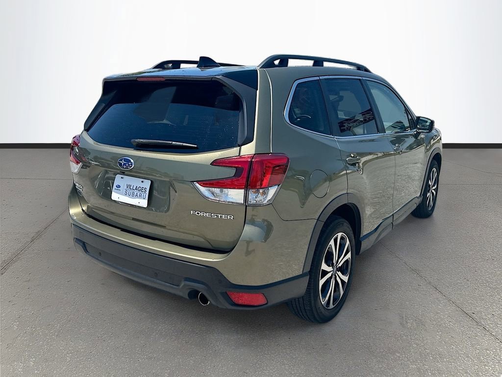Used 2024 Subaru Forester Limited AWD/4WD image 7