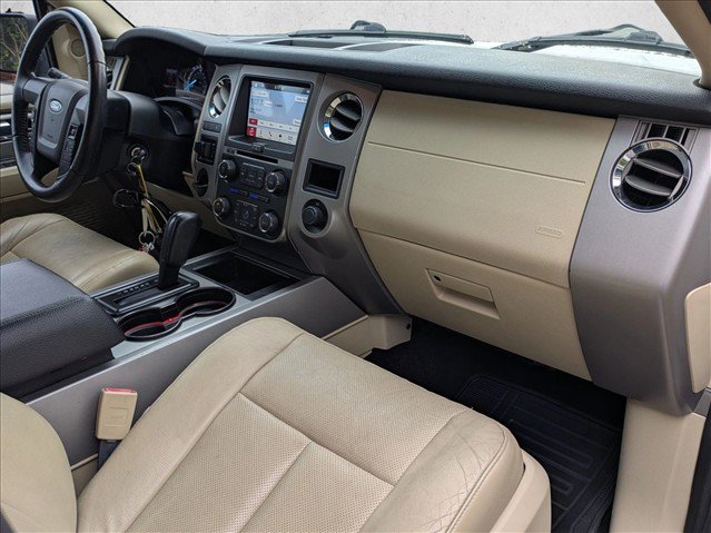 Used 2017 Ford Expedition EL XLT w/ Equipment Group 202A RWD image 22