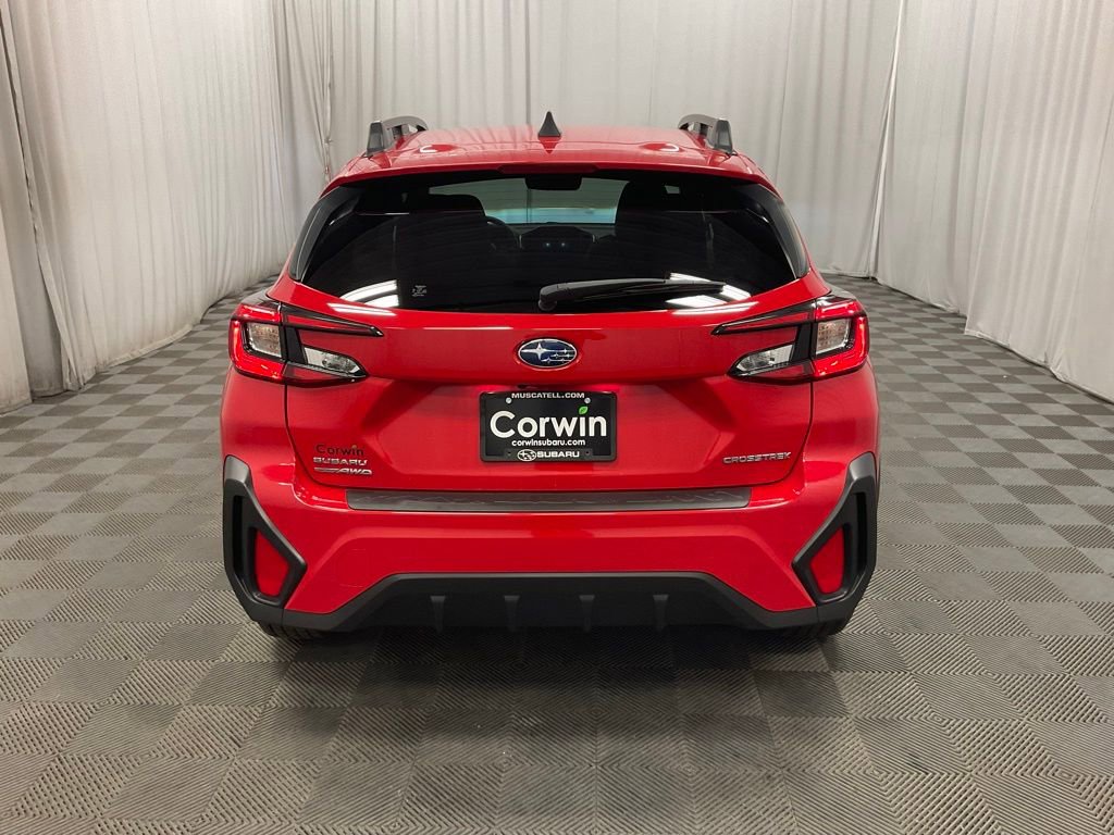Used 2024 Subaru Crosstrek 2.0i Premium image 3