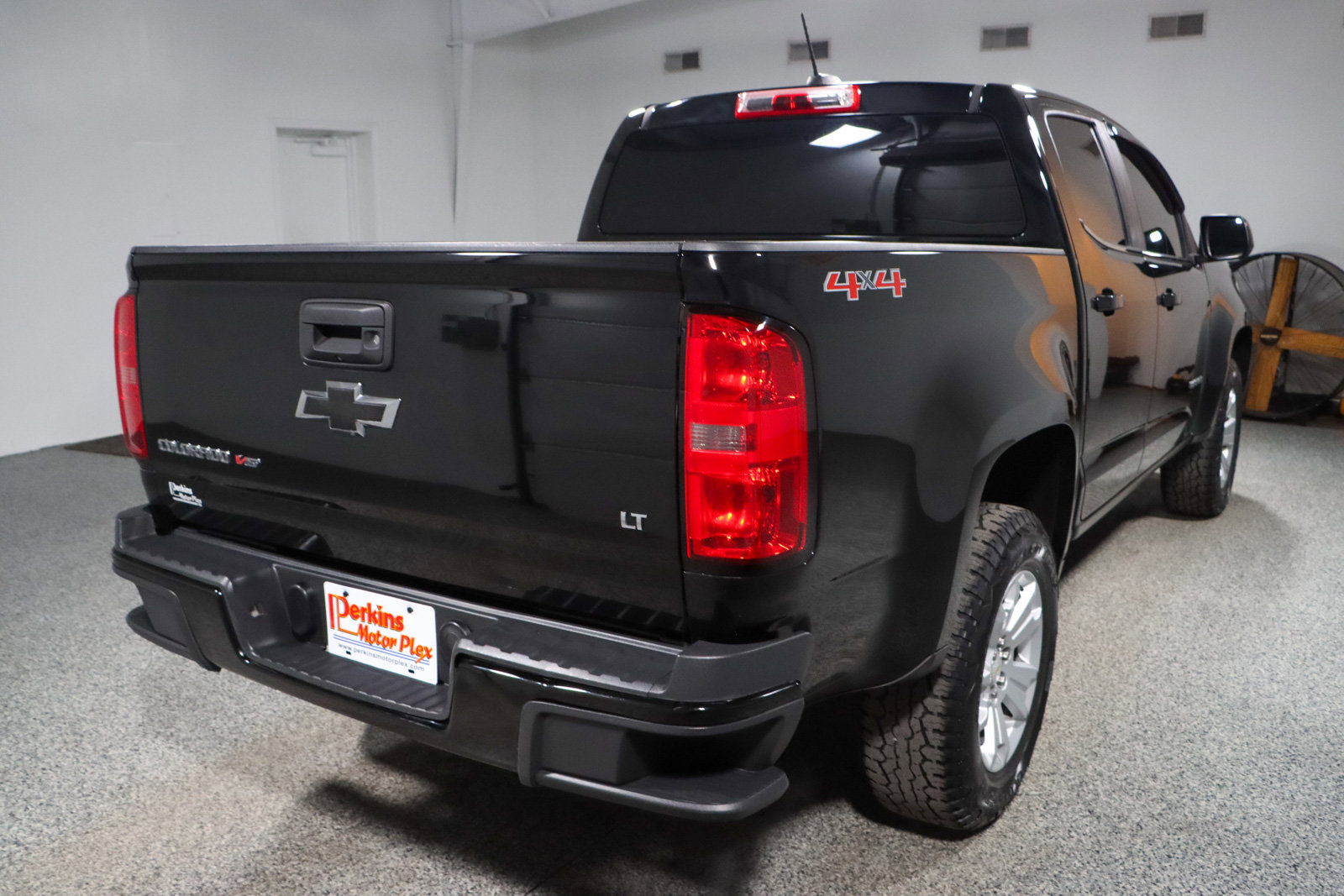 Used 2018 Chevrolet Colorado LT image 7