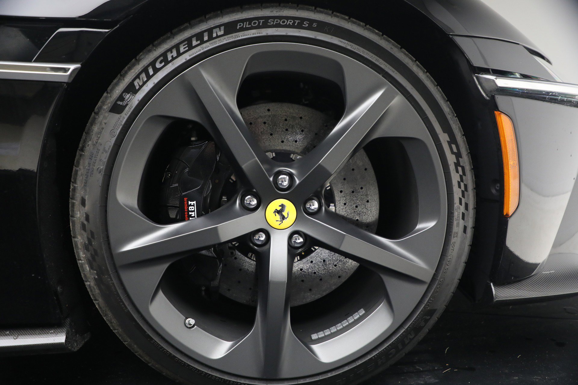 Certified 2025 Ferrari 12Cilindri image 30